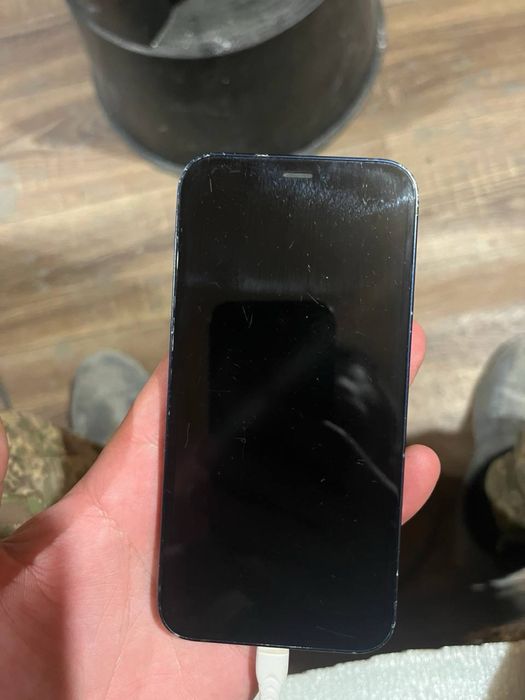 Срочно! Iphone 12mini