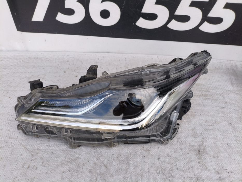 Toyota Corolla e21 sedan reflektor przedni lewy przód lampa lewa Full LED Europa orginał wysyłka