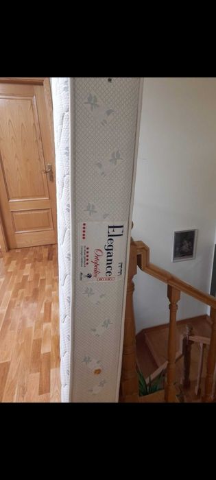 Colchão de cama casal