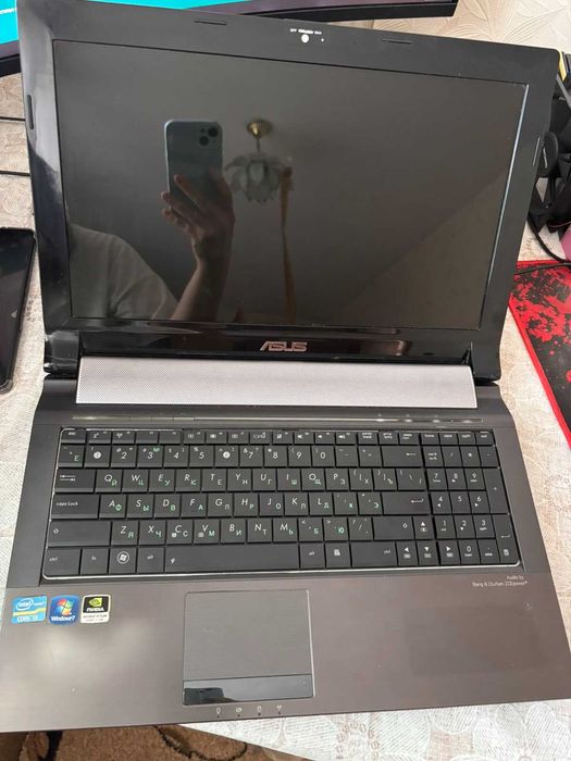 Ноутбук ASUS N53SV 15.6" | i5-2540 | 8 GB DDR3 | HDD 160 GB | GT 540M 1GB