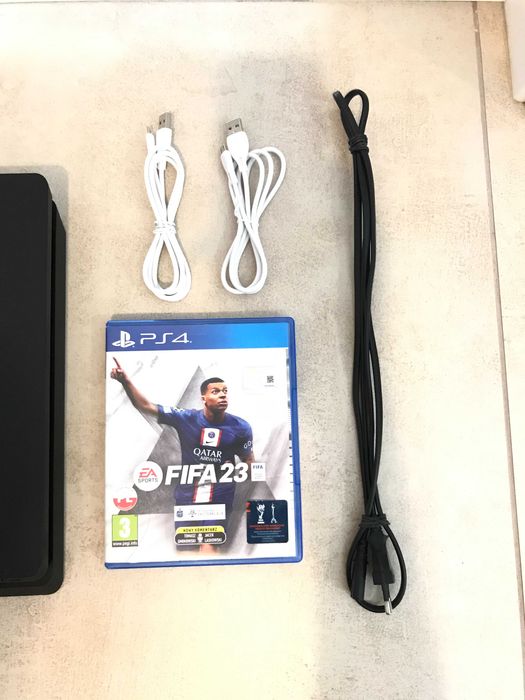 Ps4, Playstation 4, 2 pady, gra Fifa 23 [nowa pasta + termopady]
