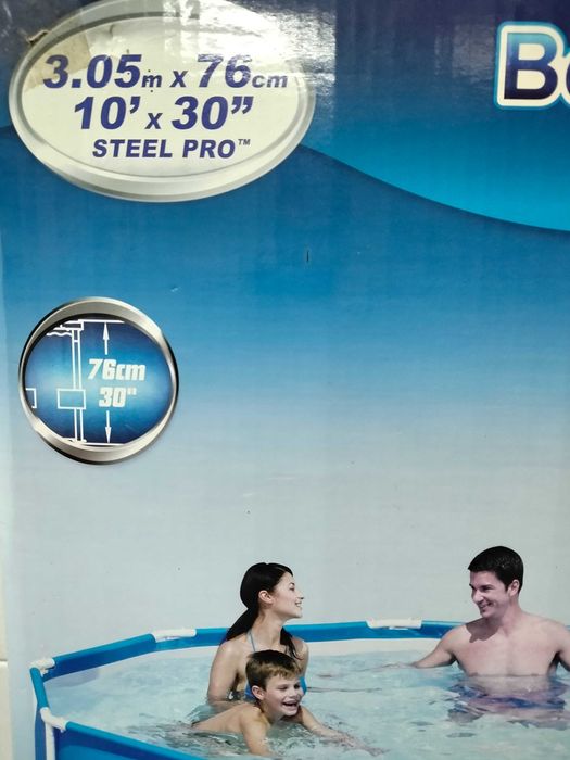 Piscina quase nova – pronta para outro verão!