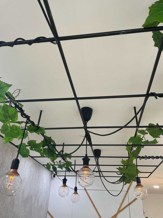 Estrutura decorativa c/lampadas