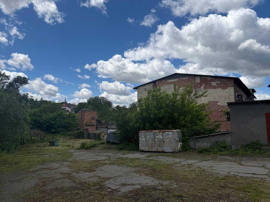 Продаж приміщення  3900 м2 в м. Жмеринка (8281)
