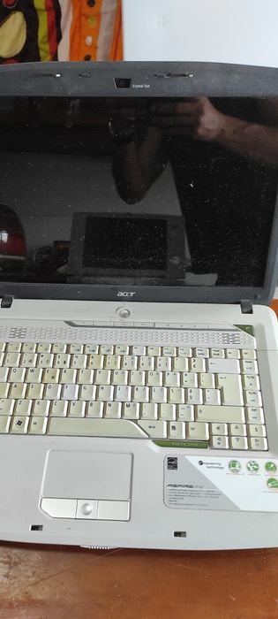 Computadores e leitor CD portatil