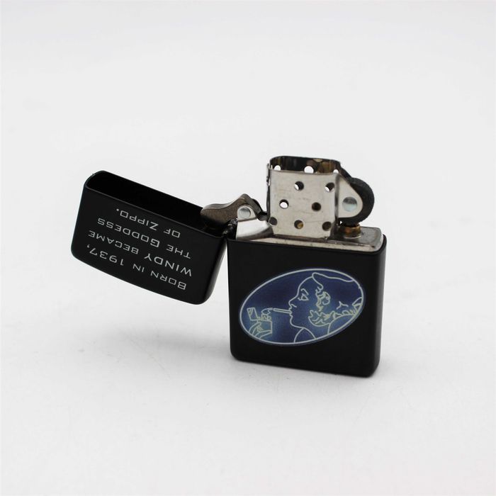 Zippo - Isqueiro Americano