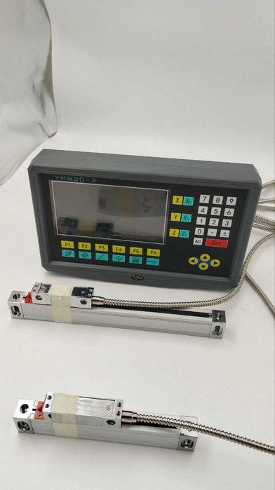 УЦІ HS800-3 на 3 осі для токарних та фрезерних верстатів (дисплей)