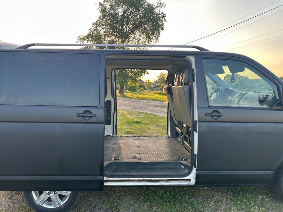 Volkswagen Transporter Т5. 2006рік