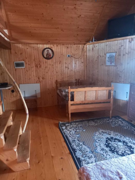 Котедж (Яремче), вільно на новорічні свята.