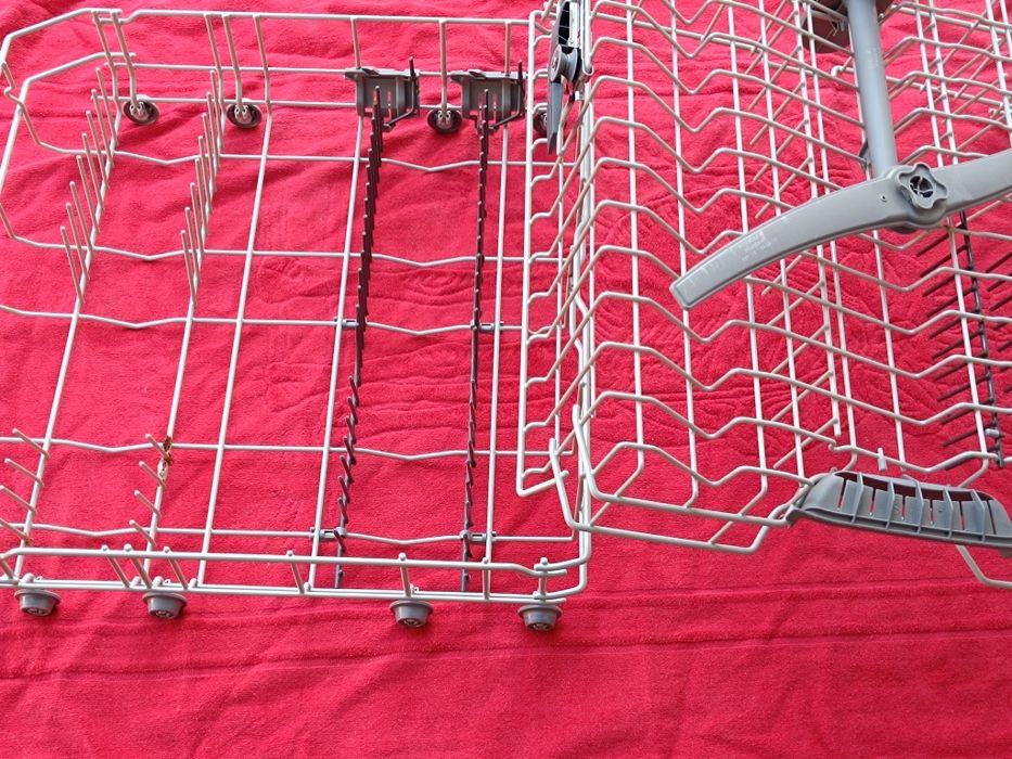 kosz górny i dolny do zmywarki Bosch zestaw koszy