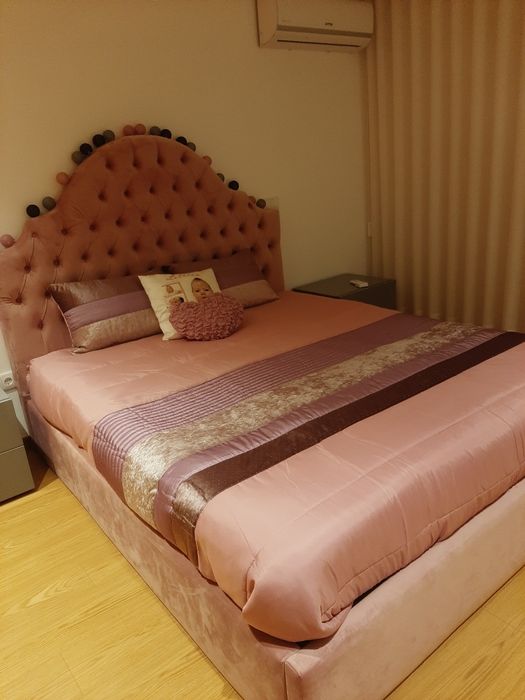 Cama de menina em excelente estado