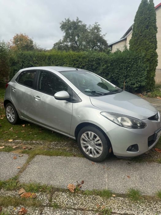 Sprzedam Mazda 2