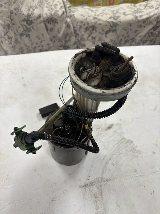 Pompa paliwa audi a4 b7 2.0 tdi bpw