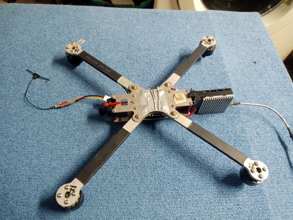 ФПВ 10 дрон FPV квадрокоптери