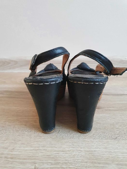 Sandały damskie na koturnie, Lasocki, rozm. 36