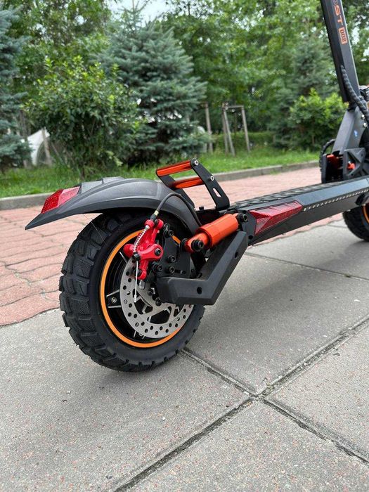 Електросамокат X-Boost Scooter 02 2400W, Ємність Батареї 23Ah, Швидкість 65 км/год, Електросамокати
