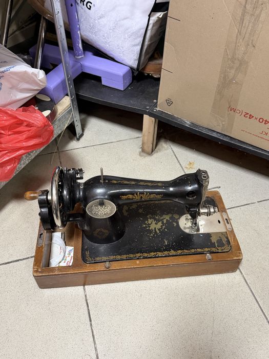 Швейная машинка ПМЗ имени Калинина