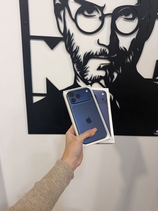 Used IPHONE 17 Pro Max 512 Deep Blue Neverlock Дорошенка,28 IGrand