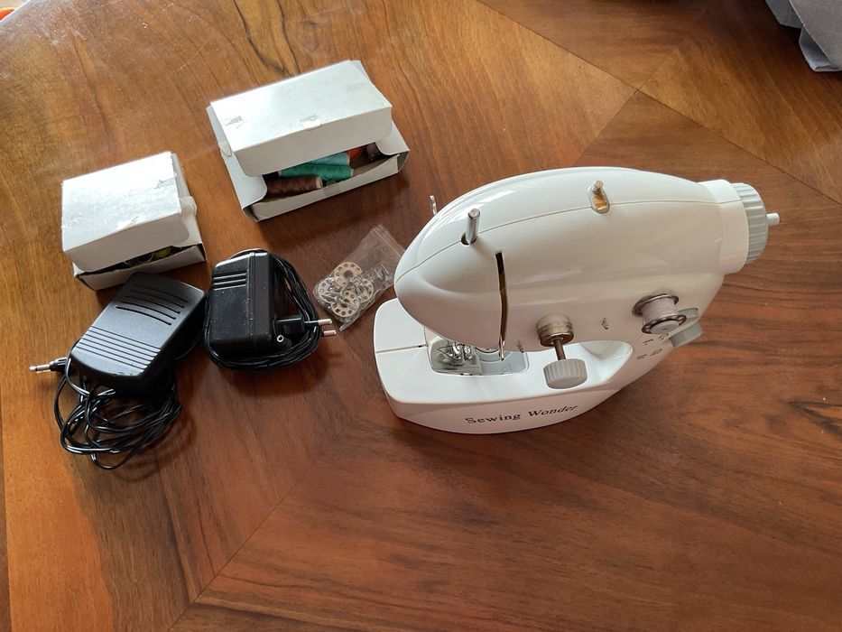 Máquina de Costura Portátil Sewing Sonder