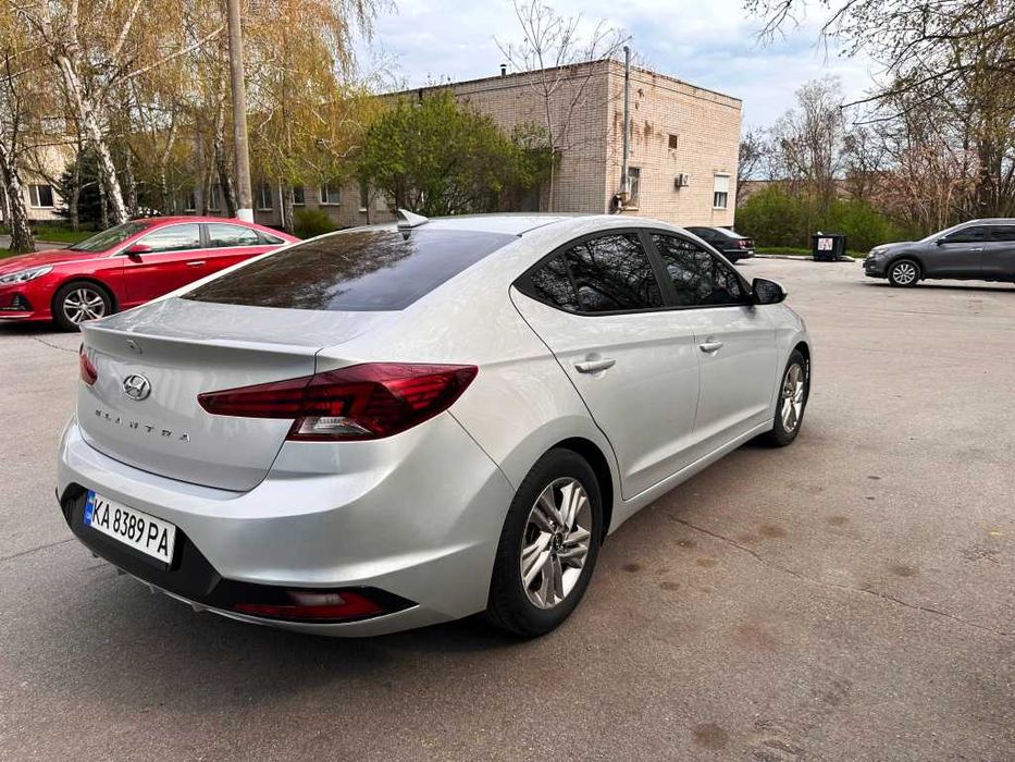 Hyundai Elantra SEL