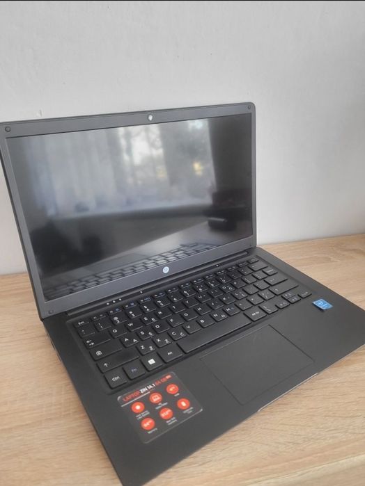 Laptop techbite zin 14.1  bis