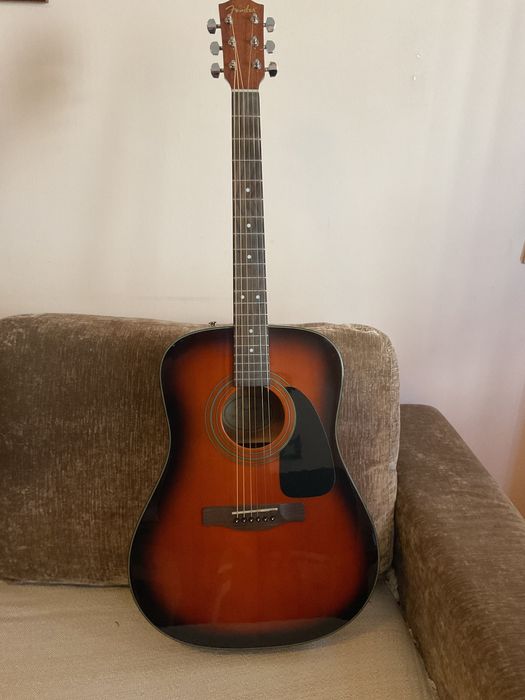 Guitarra fender acústica