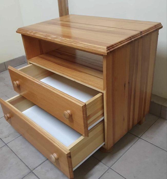 Komoda/ szafka RTV - drewno