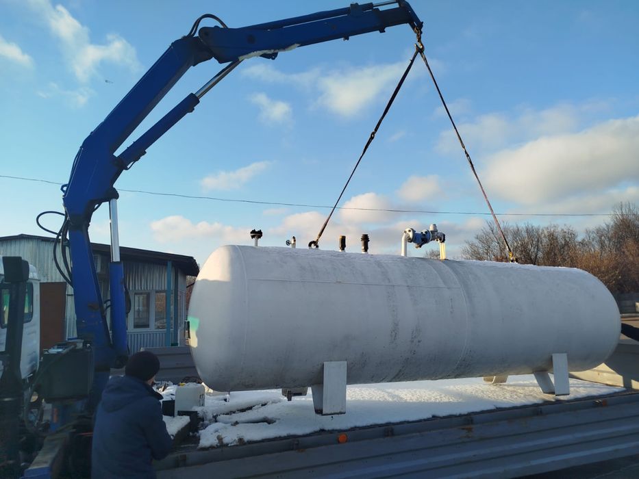 Ємкість бочка  .  газова LPG 5 куб.    Також є біметалл на 25 куб   (Н
