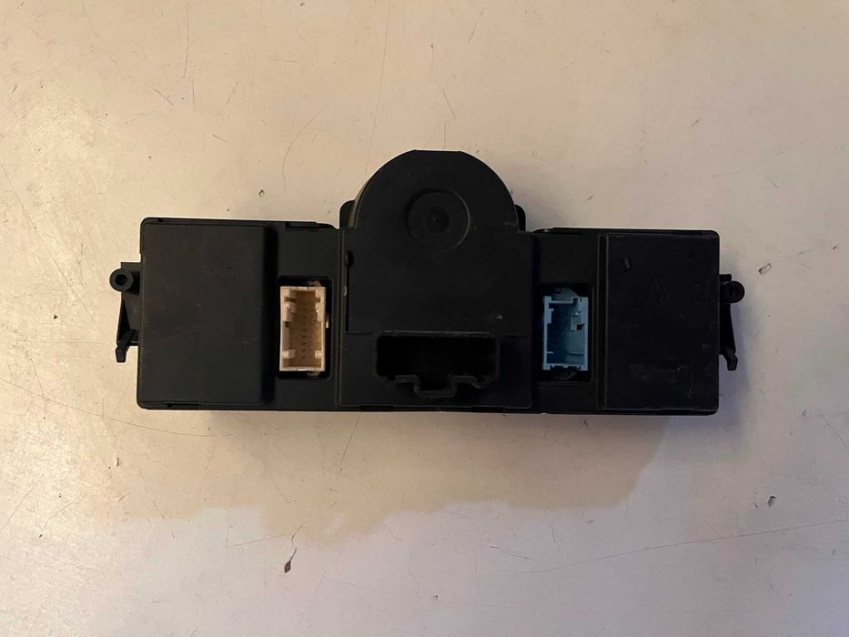 Renault Clio III - Comandos Sofagem AC Climatronic - S031