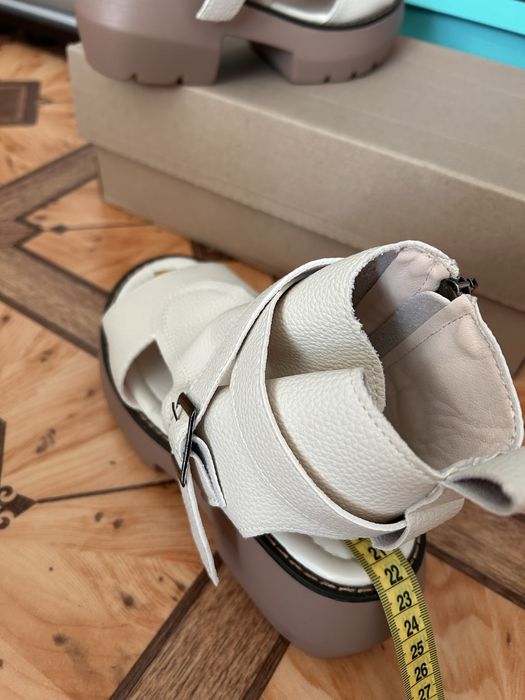 Босоніжки 34 розмір