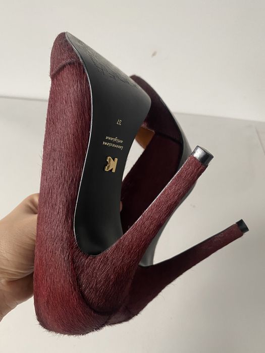 Czółenka Kazar, 37