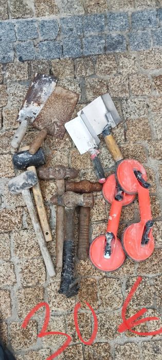 Vários artigos usados