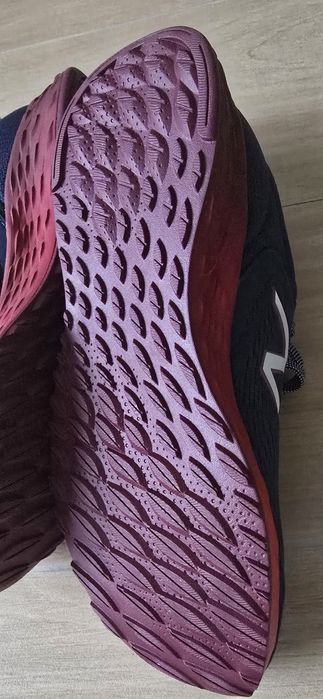 Buty New Balance r.39 24.5cm fresh foam