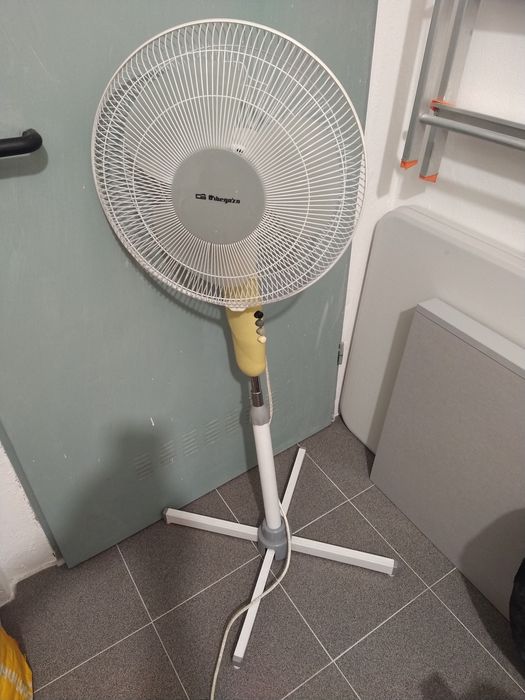 Ventoinha de pé como nova