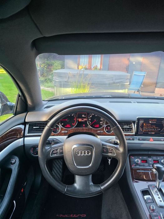Audi A8 Audi a8 d3. 3.0tdi ASB 2010r.