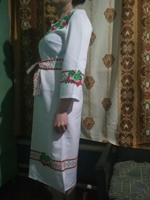 Платье с вышивкой. Вышиванка. Сукня вишита. Плаття вишите.