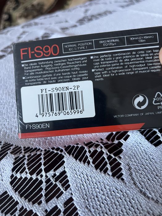 Продам JVC FI-S90, нові, в оригінальній упаковці