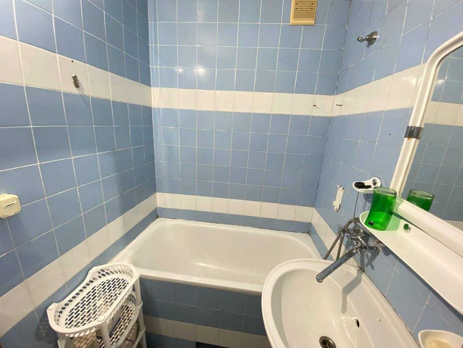 Продам 2 к квартиру на Свердловському масиві 4561
