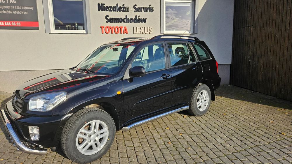 Toyota RAV4 Salon Polska I wł. Super stan ! Nawet grama korozji Benzyna Automat