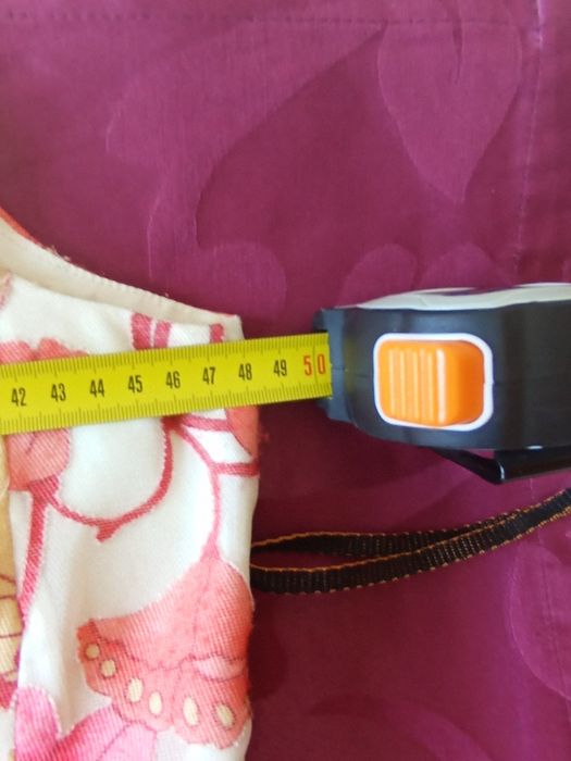 Top muito elegante 44, mas veste 40/42