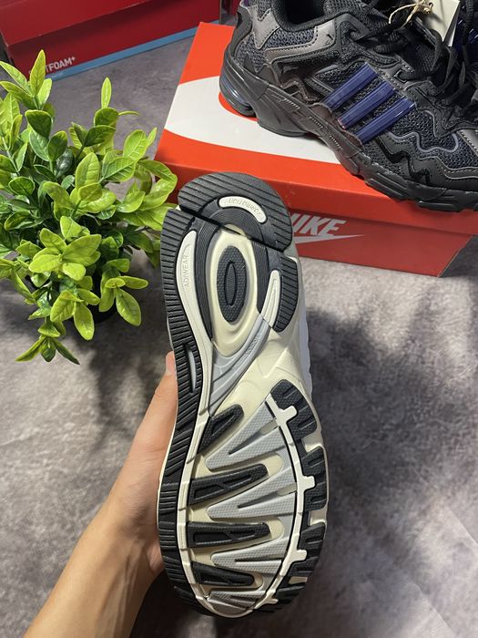 Кросівки adidas responce cl bad bunny