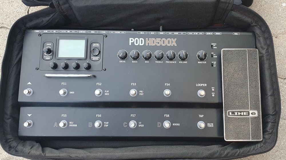 Pedaleira Line6 HD500X