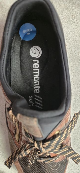 snakersy Remonte