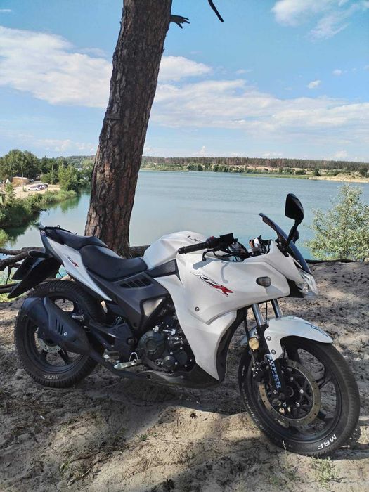 Мотоцикл lifan kpr200