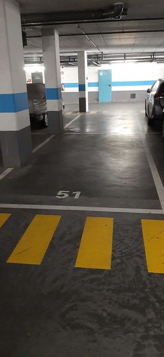 Garagem c/segurança 24/7 - 5min Aeroporto - metro de Cabo Ruivo