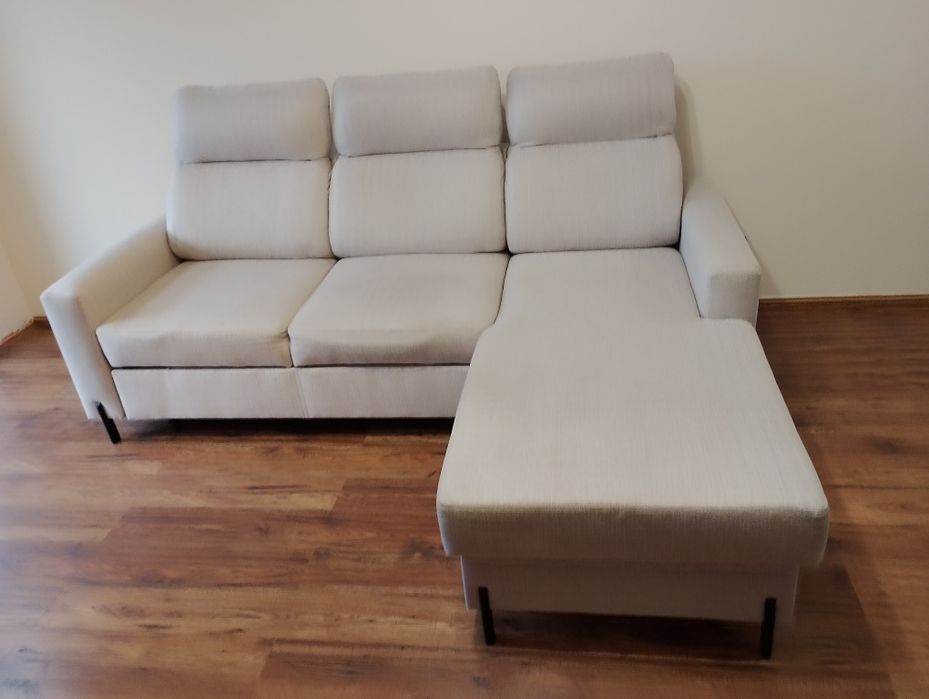 Kanapa narożna rozkladana