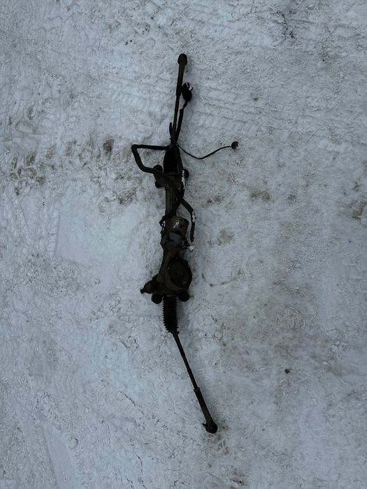 Рульова рейка subaru forester 2010