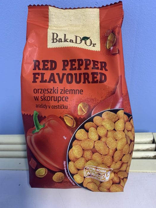 Фісташки, Арахіс, Миндаль з різними смаками та безліч інших товарів