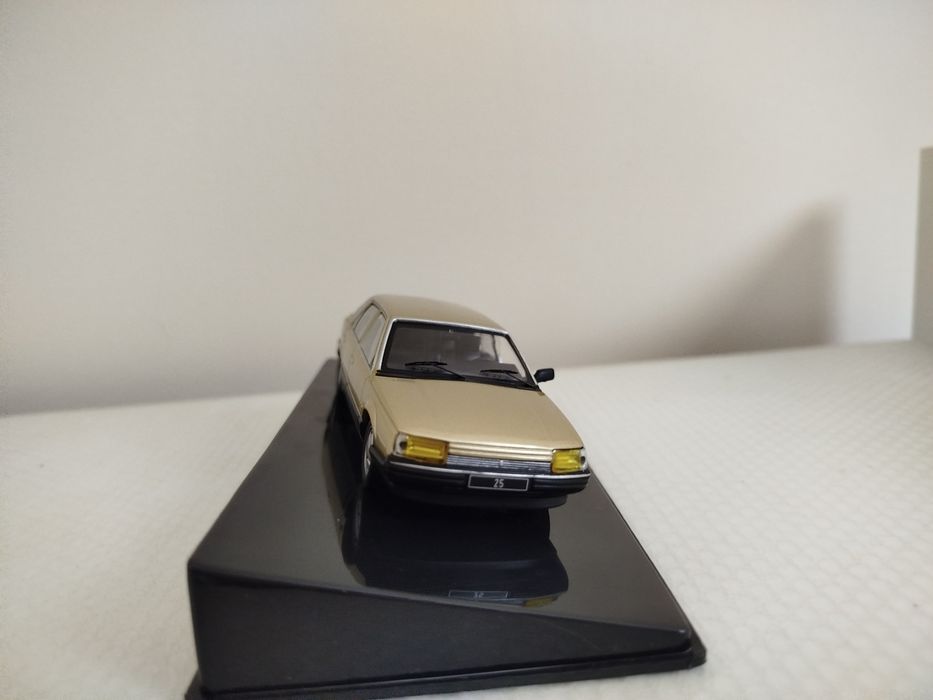 Miniatura Renault 25 Nova 1/43