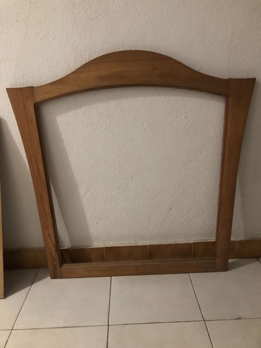 Moldura em madeira